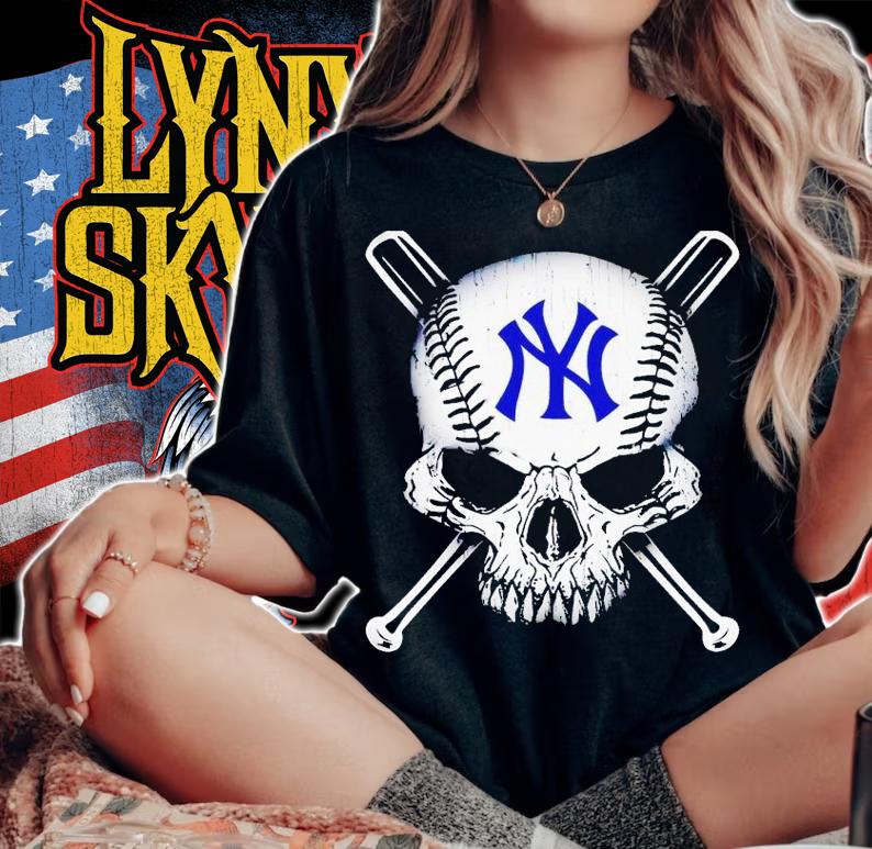New York Yankees in skull shirt t-shirt woman shirt