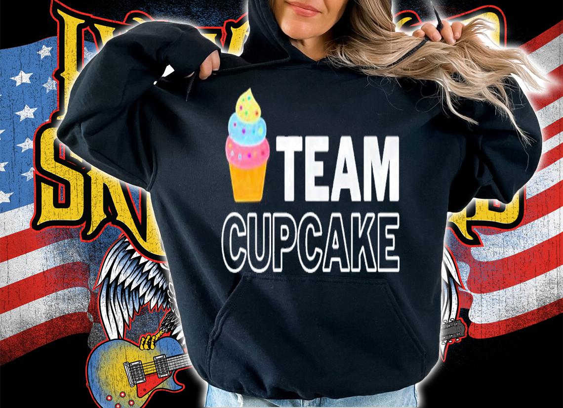 Team Cupcake T-shirt t-shirt