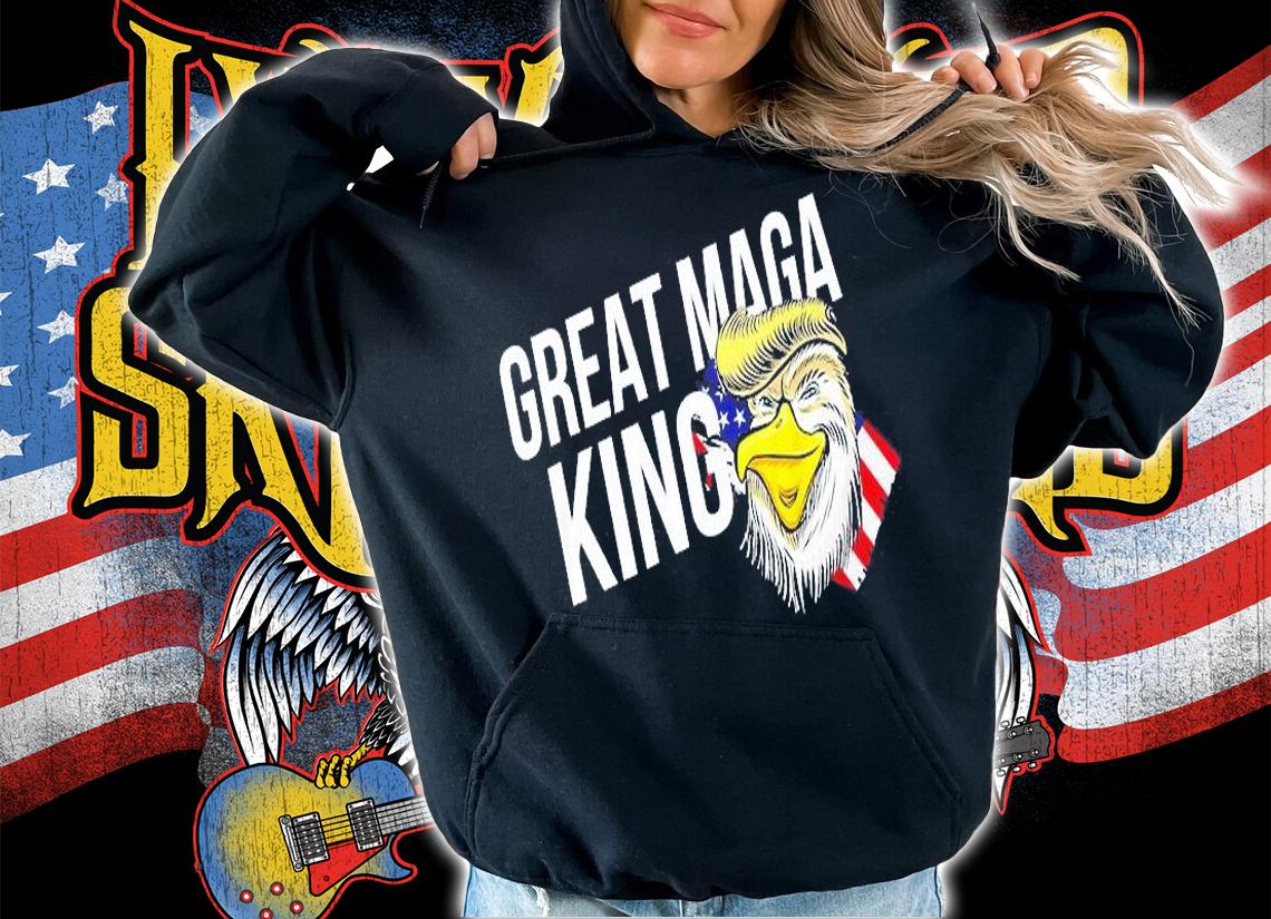 The Great Maga King Trump Happy 4th of July American Flag T-Shirt t-shirt hoodie