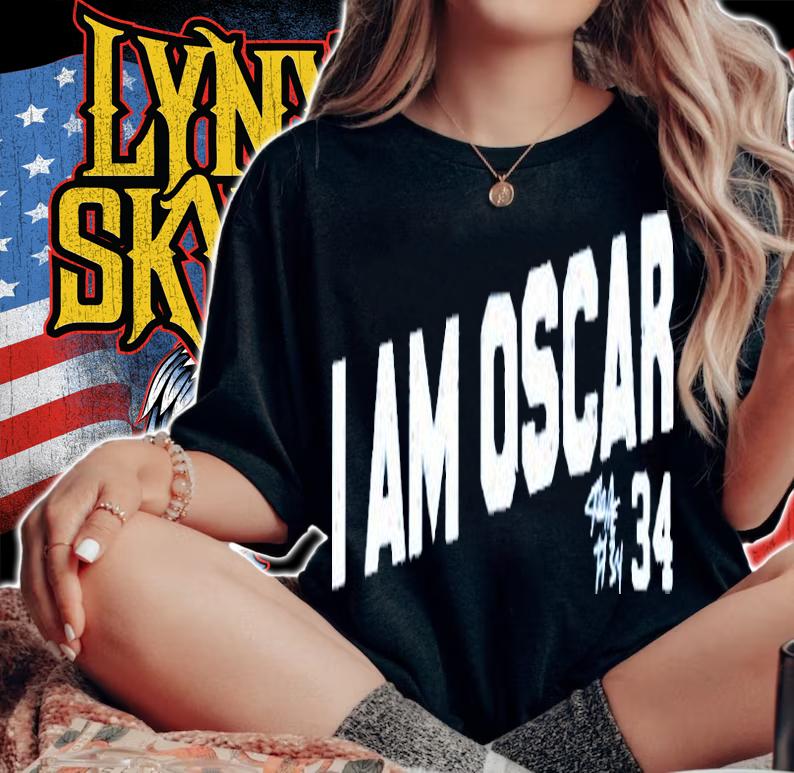I Am Oscar 34 Royal T-Shirt t-shirt woman shirt