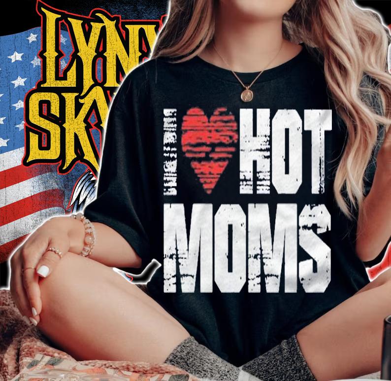 I Love Hot Moms Vintage Heart Shirt t-shirt woman shirt