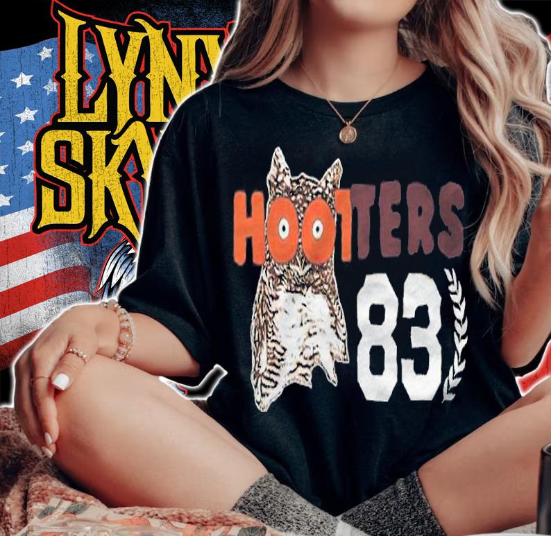 Hooters Owl 83 T-shirt woman shirt