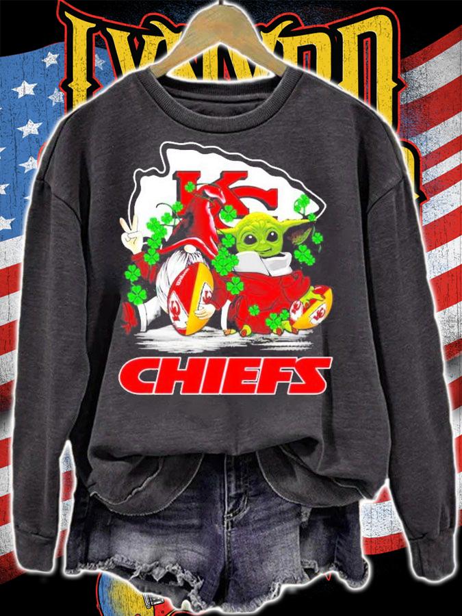 Kansas City Chiefs Gnomes hug football Baby Yoda St.patrick's Day shirt sweatshirt