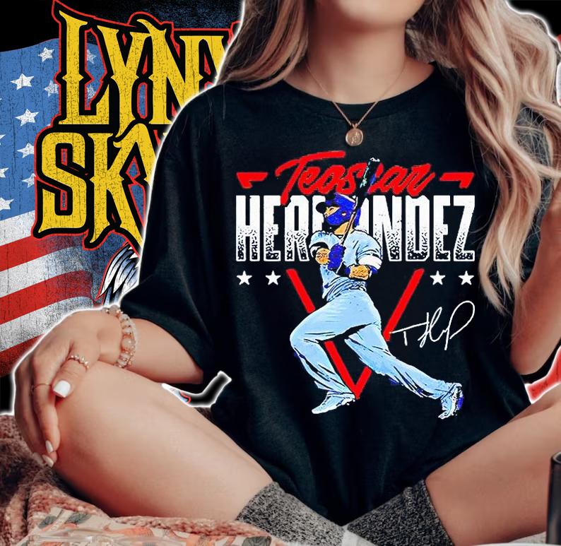 Toronto Blue Jays Teoscar Hernandez signature T-shirt woman shirt