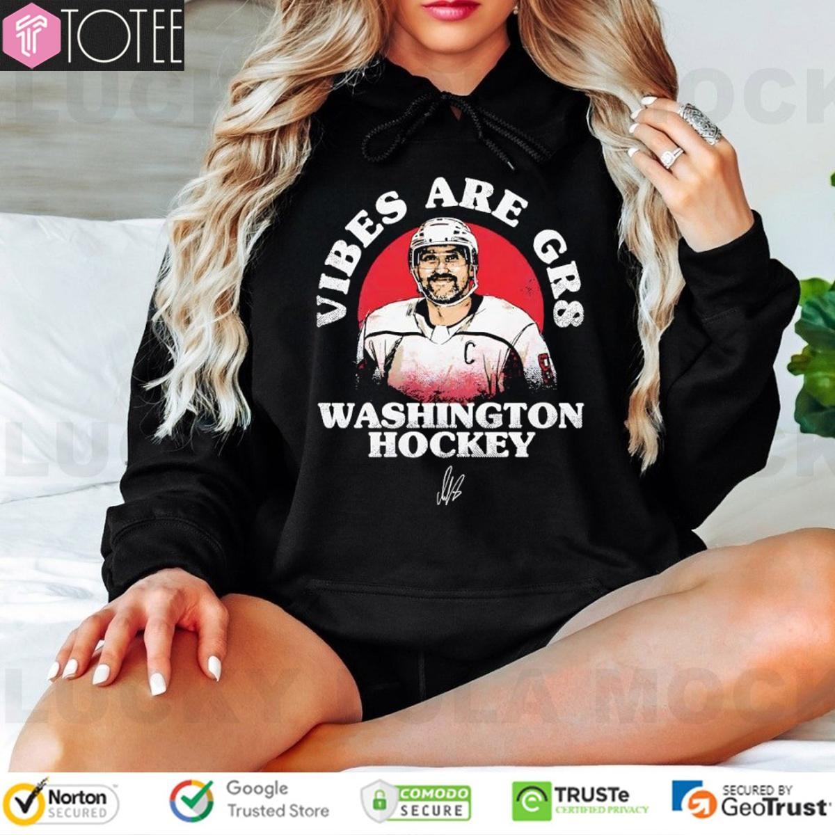 Women's Shirt Women's Shirt